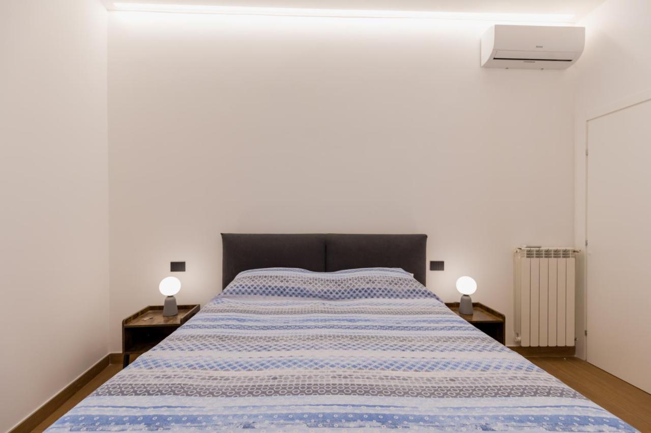 Exclusive Parking Flat X 4 Near Metro 1 Salvator Rosa Apartment Naples Exterior photo