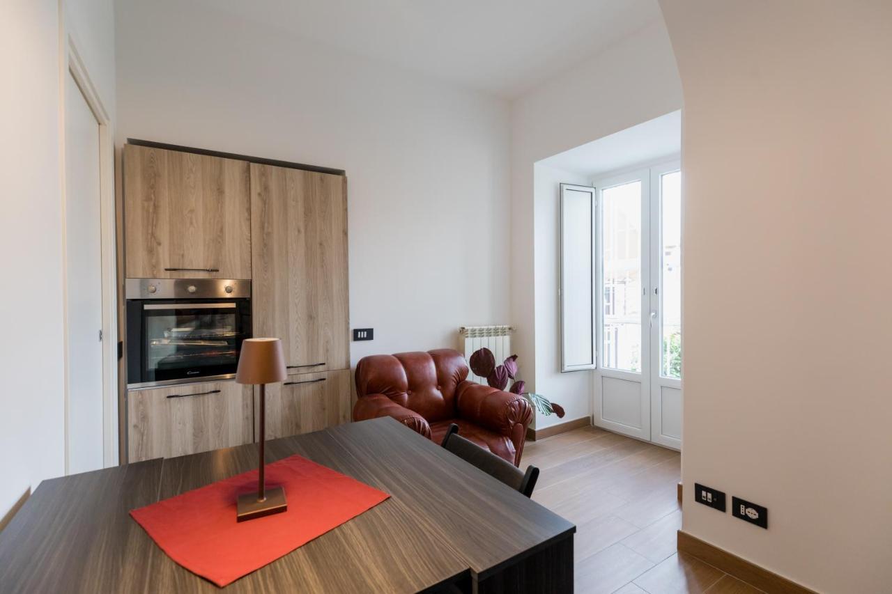 Exclusive Parking Flat X 4 Near Metro 1 Salvator Rosa Apartment Naples Exterior photo